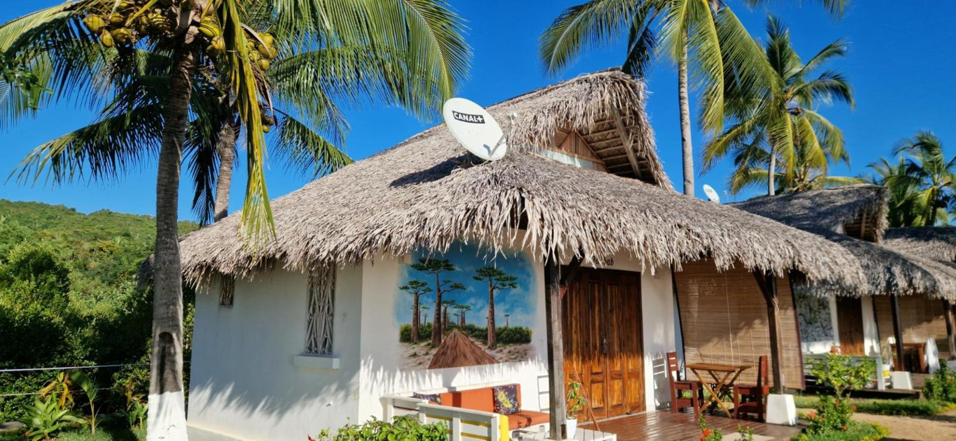 Long Beach Resort, Nosy-Be Buitenkant foto